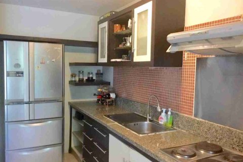 Condominio de 2 dormitorios en Bangkok, Tailandia № 183349 - foto 3