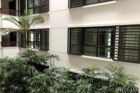 Condominio de 3 dormitorios en Bangkok, Tailandia № 66647 - foto 10