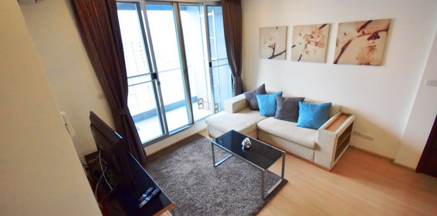 Condominio de 2 dormitorios en Bangkok, Tailandia № 66646