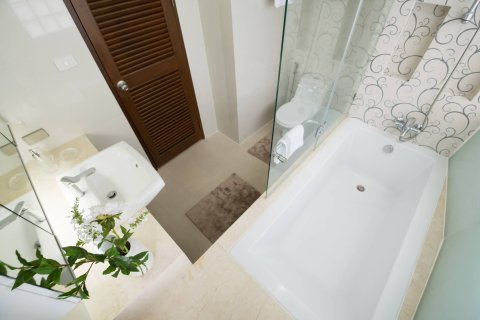 Condominio de 3 dormitorios en Bangkok, Tailandia № 181125 - foto 15