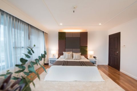 Condominio de 3 dormitorios en Bangkok, Tailandia № 181125 - foto 11