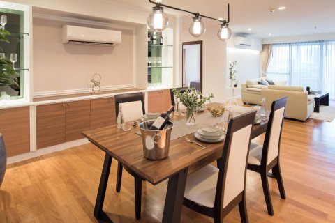 Condominio de 3 dormitorios en Bangkok, Tailandia № 181125 - foto 5