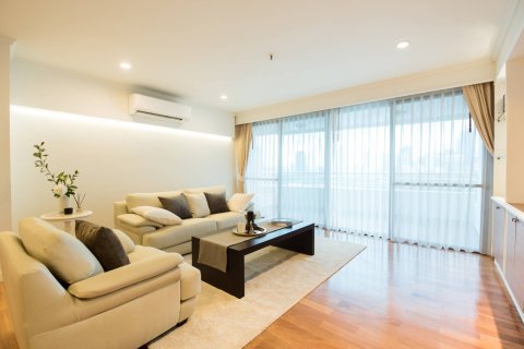 Condominio de 3 dormitorios en Bangkok, Tailandia № 181125 - foto 3