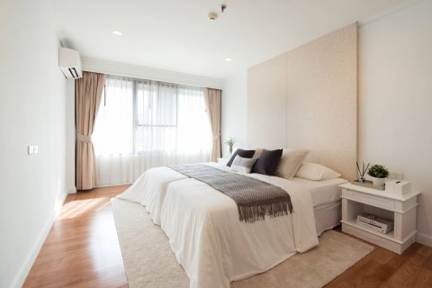 Condominio de 3 dormitorios en Bangkok, Tailandia № 181125 - foto 21