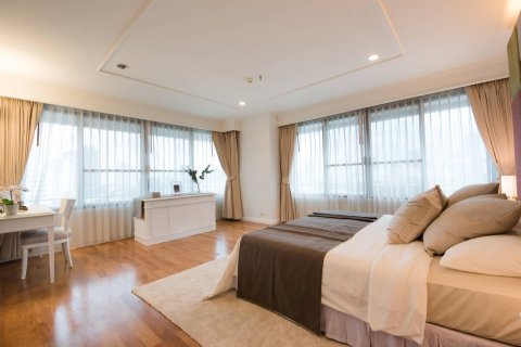 Condominio de 3 dormitorios en Bangkok, Tailandia № 181125 - foto 12