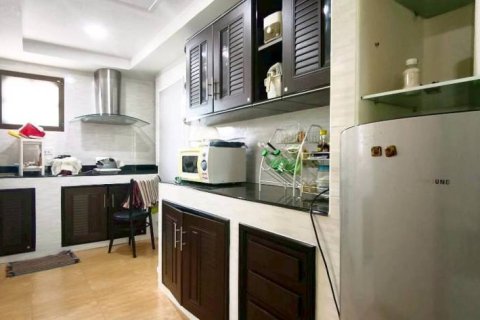 Condominio de 1 dormitorio en Pattaya, Tailandia № 172720 - foto 9