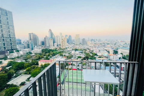 Condominio de 2 dormitorios en Bangkok, Tailandia № 187973 - foto 3