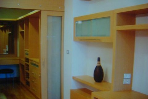 Eigentumswohnung in Bangkok, Thailand, 1 Schlafzimmer № 143943 - Foto 3