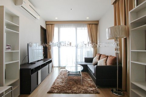 Condominio de 1 dormitorio en Phra Khanong, Bangkok, Tailandia № 143945 - foto 2