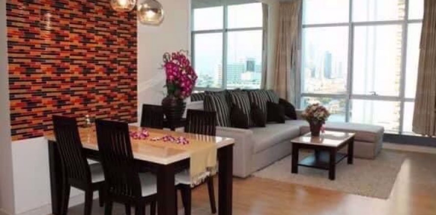 Condo in Khlong San, Bangkok, Thailand, 2 bedrooms  № 47815