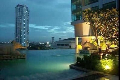 Condo in Khlong San, Bangkok, Thailand, 2 bedrooms  № 47815 - photo 11