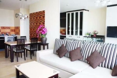 Condo in Khlong San, Bangkok, Thailand, 2 bedrooms  № 47815 - photo 4