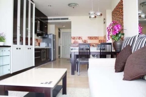 Condo in Khlong San, Bangkok, Thailand, 2 bedrooms  № 47815 - photo 3