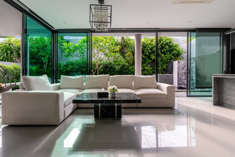 Chalet de 3 dormitorios en Phuket, Tailandia № 170450 - foto 5