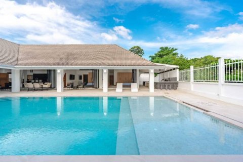 Chalet de 4 dormitorios en Phuket, Tailandia № 134665