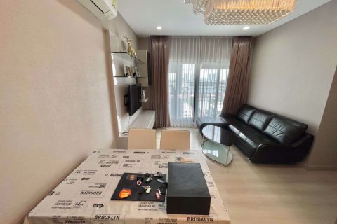 Condo in Bangkok, Thailand, 2 bedrooms in The Signature by Urbano № 47728