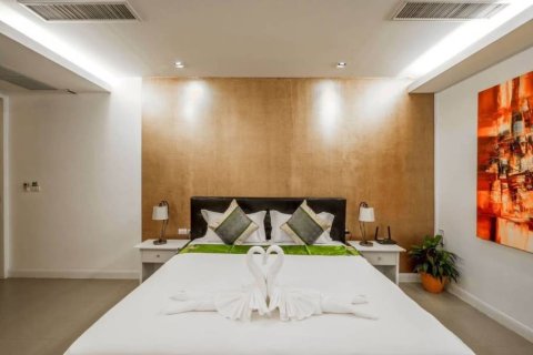 Chalet de 5 dormitorios en Phuket, Tailandia № 150457 - foto 8