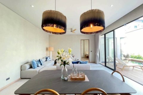 Villa in Pattaya, Thailand 16 bedrooms № 150463 - photo 4