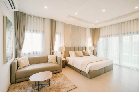 Casa de 4 dormitorios en Phuket, Tailandia № 150461 - foto 5