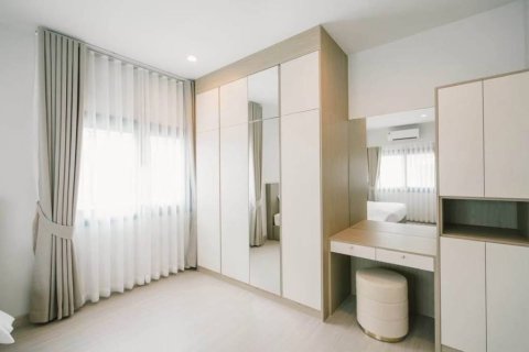 Casa de 4 dormitorios en Phuket, Tailandia № 150461 - foto 10