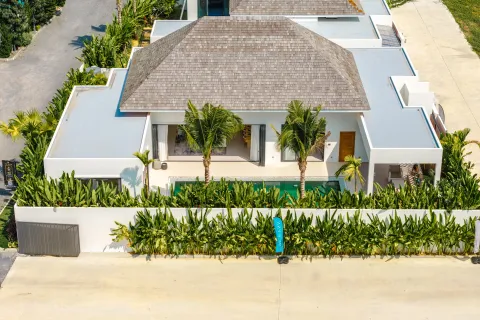 Villa in Phuket, Thailand 3 bedrooms № 233856 - photo 6