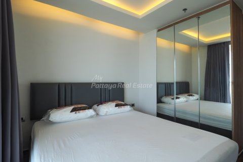 Condominio de 2 dormitorios en Bang Lamung, Tailandia № 57633 - foto 13