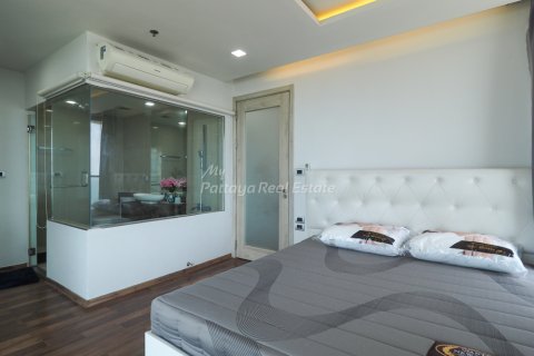 Condominio de 2 dormitorios en Bang Lamung, Tailandia № 57633 - foto 18