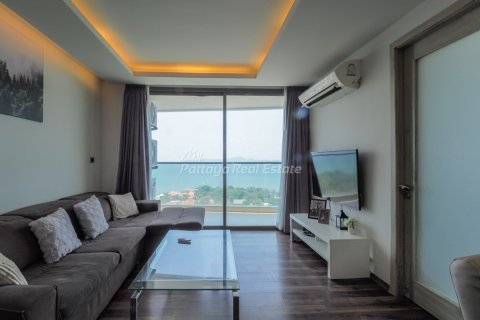 Condominio de 2 dormitorios en Bang Lamung, Tailandia № 57633 - foto 3