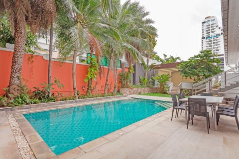 Villa à Pattaya, Thaïlande 4 chambres № 190972 - photo 6