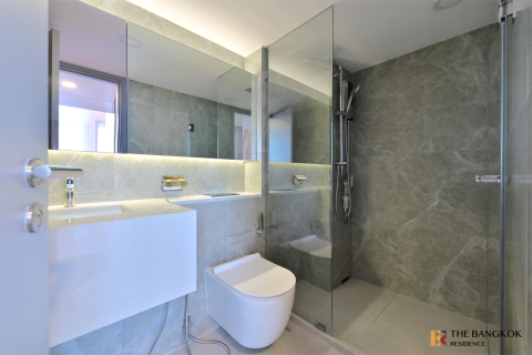 Condominio de 2 dormitorios en Bangkok, Tailandia № 190973 - foto 8