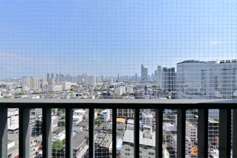 Condominio de 2 dormitorios en Bangkok, Tailandia № 190973 - foto 4