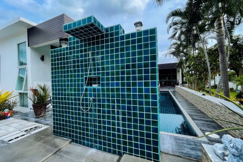 Chalet de 3 dormitorios en Hua Hin, Tailandia № 145890 - foto 26