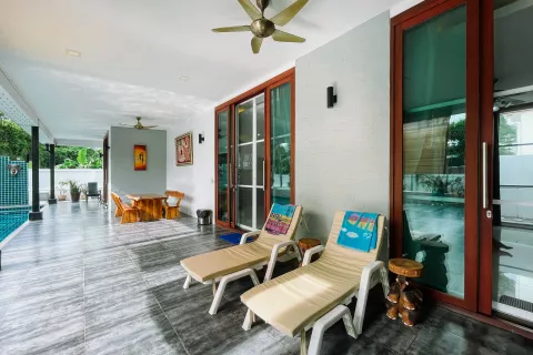 Chalet de 3 dormitorios en Hua Hin, Tailandia № 145890 - foto 8