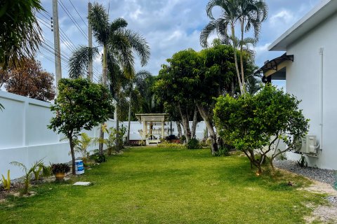 Chalet de 3 dormitorios en Hua Hin, Tailandia № 145890 - foto 23