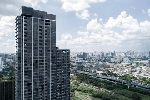 Condominio de 2 dormitorios en Bangkok, Tailandia № 180641 - foto 28