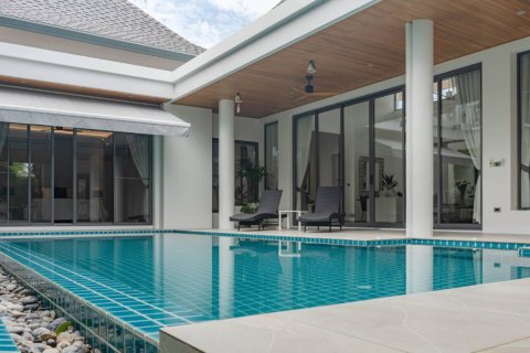 Casa de 3 dormitorios en Bang Tao, Tailandia № 180643 - foto 25