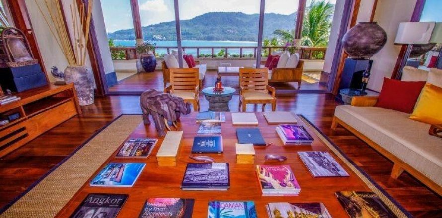 Chalet de 4 dormitorios en Kathu, Tailandia № 139902