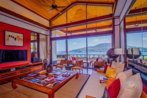 Chalet de 4 dormitorios en Kathu, Tailandia № 139902 - foto 6