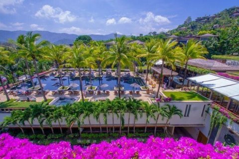 Chalet de 4 dormitorios en Kathu, Tailandia № 139902 - foto 13