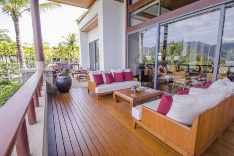 Chalet de 4 dormitorios en Kathu, Tailandia № 139902 - foto 11