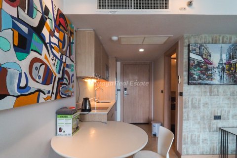 Estudio en el condominio en Bang Lamung, Tailandia № 205103 - foto 2