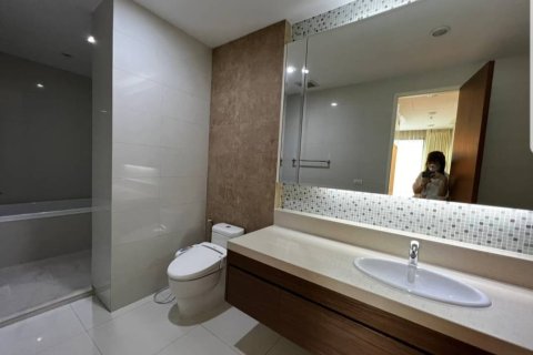 Condo à Bangkok, Thaïlande, 3 chambres № 157498 - photo 5