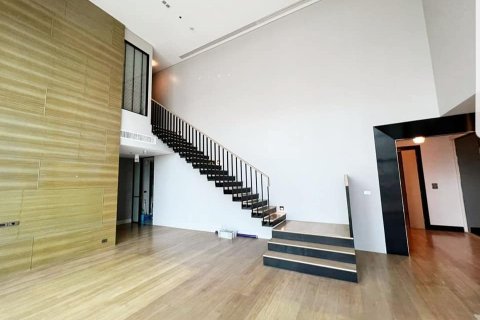 Condominio de 3 dormitorios en Bangkok, Tailandia № 157499 - foto 15
