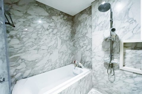 Condominio de 3 dormitorios en Bangkok, Tailandia № 157499 - foto 8