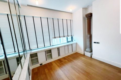 Condominio de 3 dormitorios en Bangkok, Tailandia № 157499 - foto 12