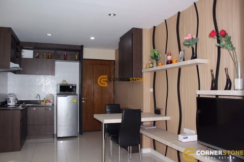 Studio dans le Condo sur Jomtien Beach, Pattaya, Thaïlande  № 205018