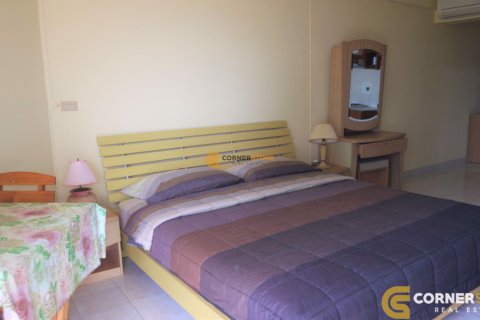 Condominio de 1 dormitorio en Jomtien Beach, Pattaya, Tailandia № 205016 - foto 4