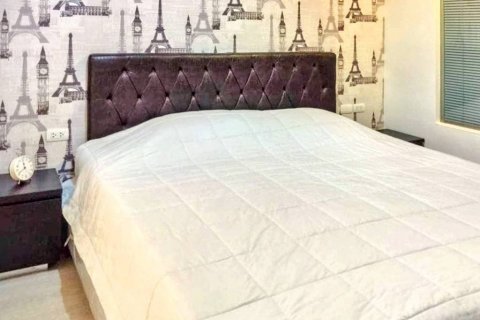 Condominio de 1 dormitorio en Khlong Toei, Bangkok, Tailandia № 118439 - foto 4