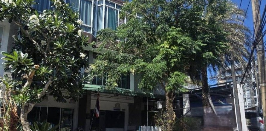 Hotel in Phuket, Thailand № 171855