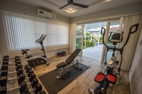 Chalet de 3 dormitorios en Hua Hin, Tailandia № 169935 - foto 29